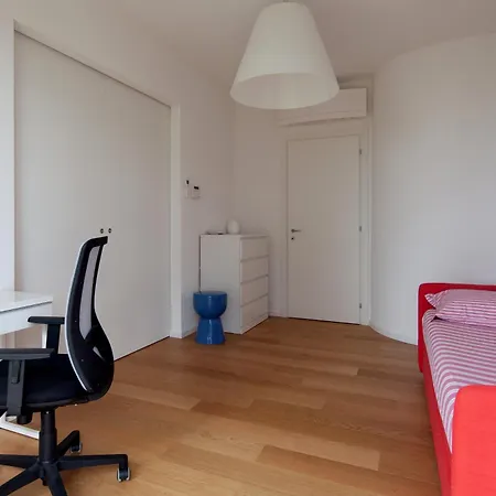Quercia House, Inside A Private Park, Pool, Tennis, Ac, Parking Next And A Garage In Lerici!
