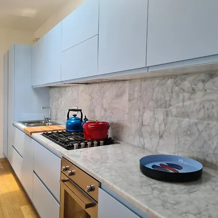 Holiday home Quercia House, Inside A Private Park, Pool, Tennis, Ac, Parking Next And A Garage In Lerici! Lerici